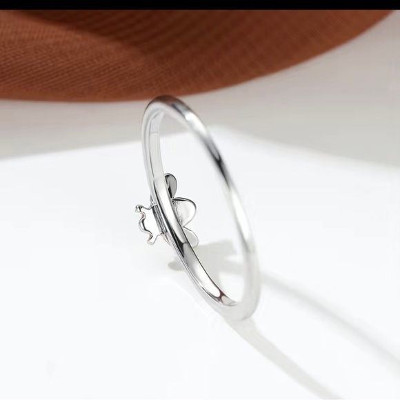 🐝 Two toned silver yellow gold BEE Ring - Picture 6 of 10